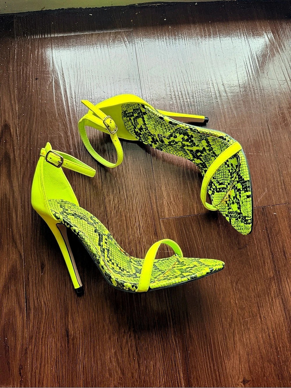 Pointed Toe Ankle Strap Heels in Yellow & Green